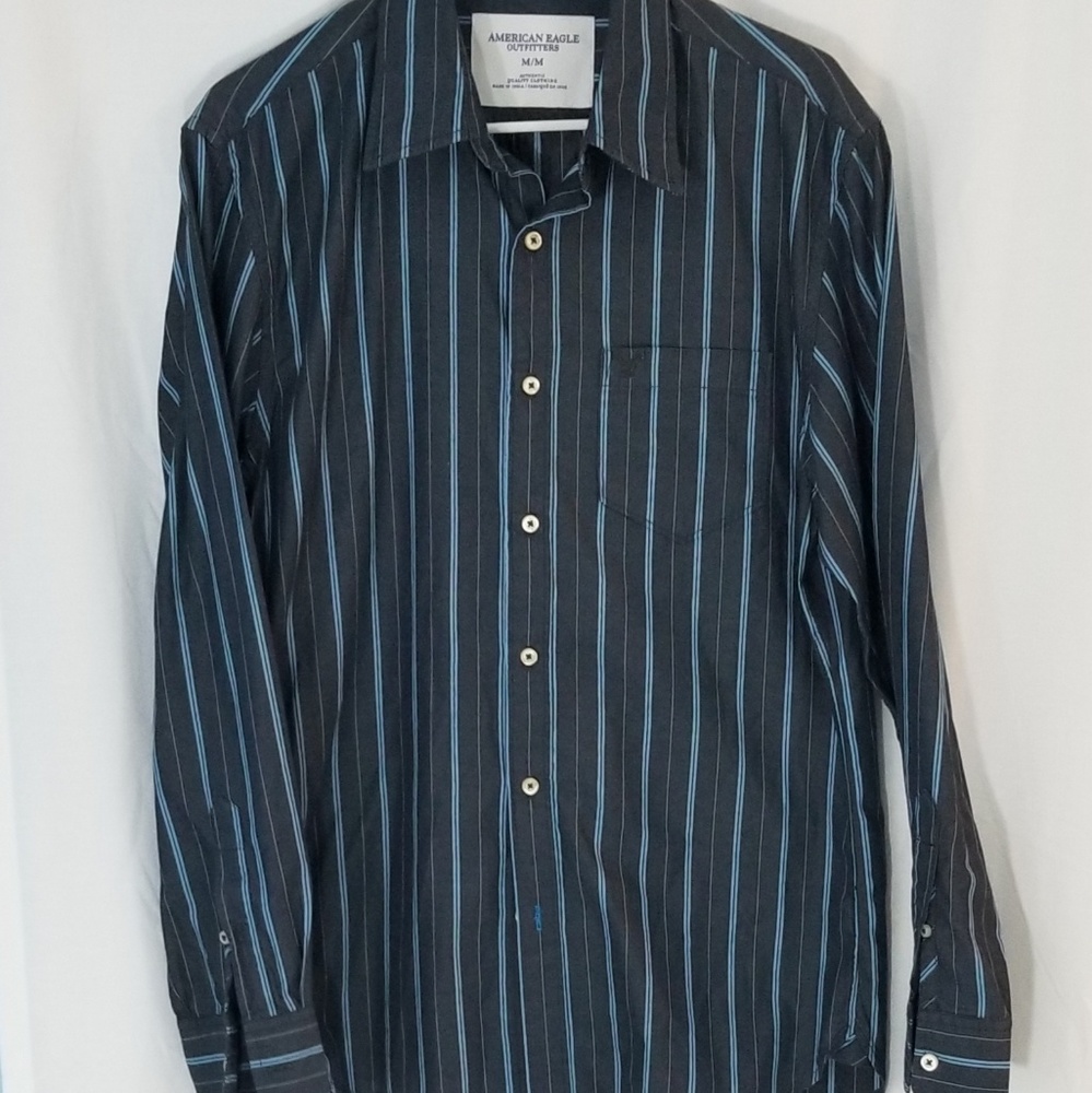 American Eagle Long Sleeve Button Down Shirt